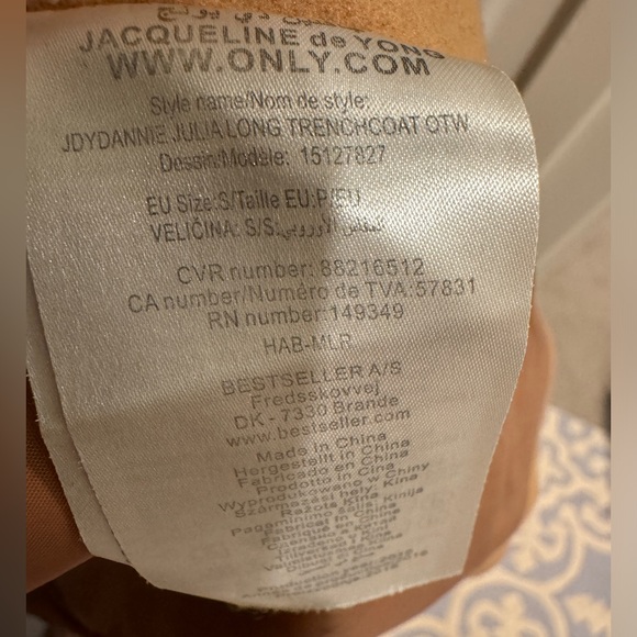 Jacqueline De Yong Trench coat. Suede feel. - Picture 13 of 16